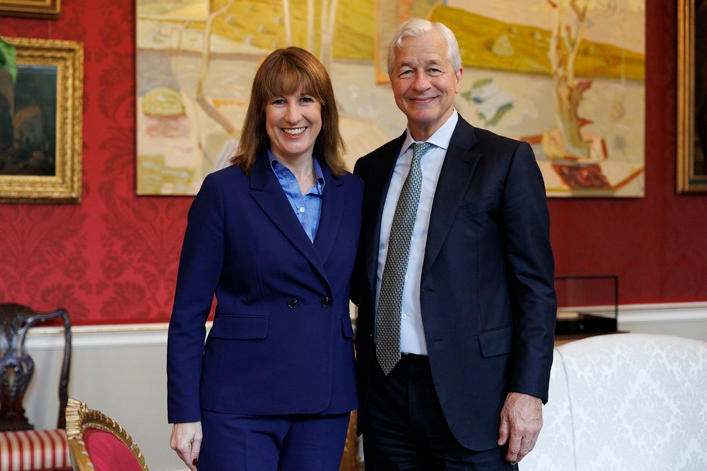 Chancellor Rachel Reeves meets Jamie Dimon 07/10/2025. London, United Kingdom. Chancellor Rachel Reeves meets CEO of JPMorgan Chase Jamie Dimon for a bilateral meeting in 11 Downing Street. Picture by Lauren Hurley / No 10 Downing Street.